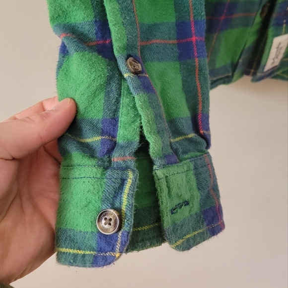 Abercrombie flannel for teens or young adults - Picture 7 of 10